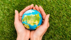 Día de la Madre Tierra: así cuida la energía eólica de nuestro planeta